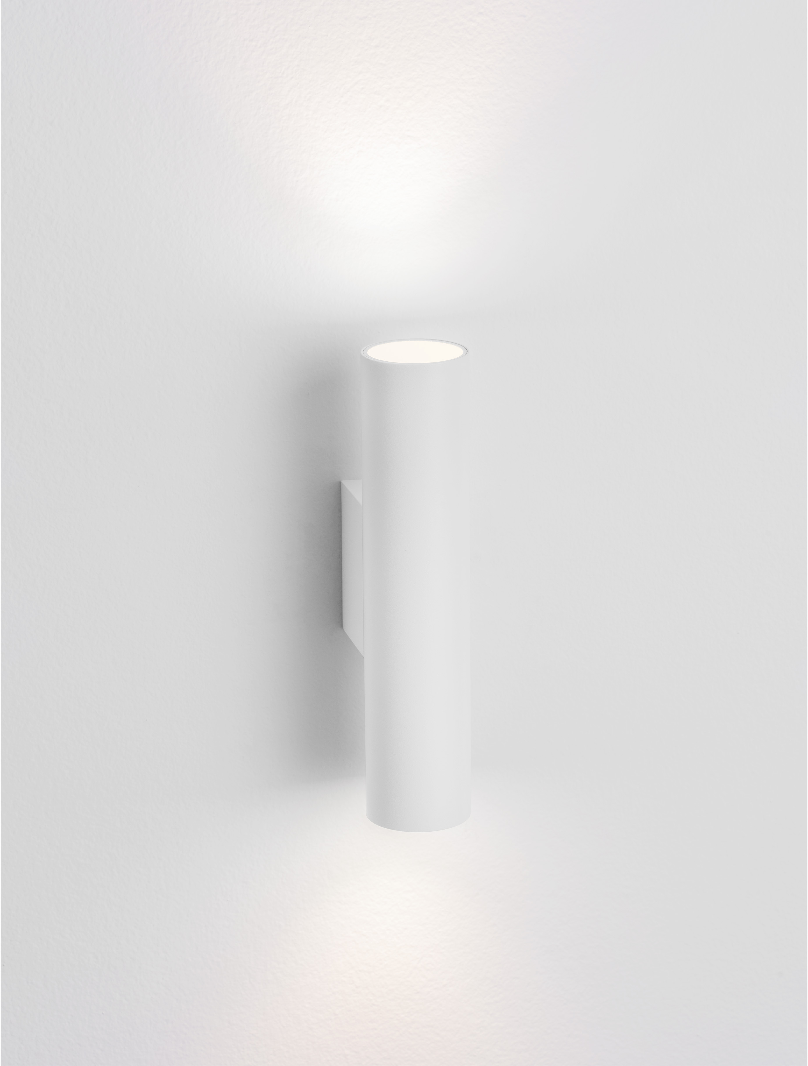 Nova Luce Mor - wandverlichting - 4 x 6,5 x 18 cm - wit