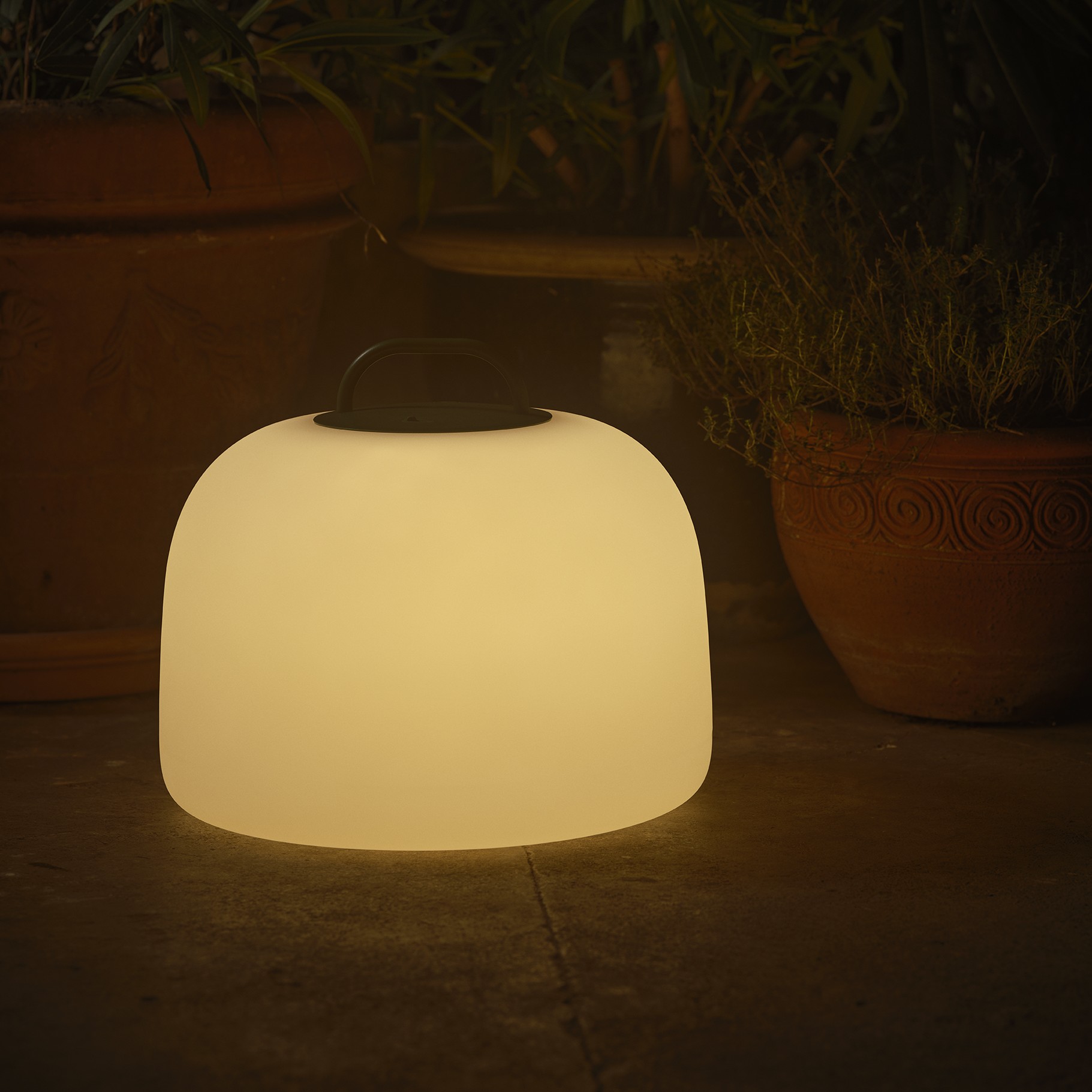 Nordlux Kettle To-Go 36 - Oplaadbare Tafellamp Buiten - 36 X 30, 8 Cm - 6, 8W Led Incl. - IP65 - Wit En Groen