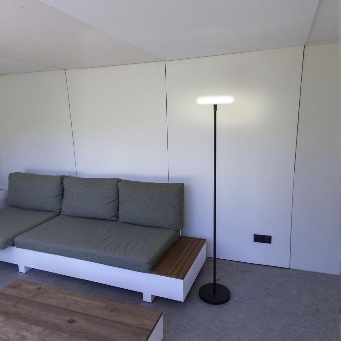 Lutec Pops - vloerlamp met zonnenpaneel - 30 x173,5 cm - IP54 - zwart