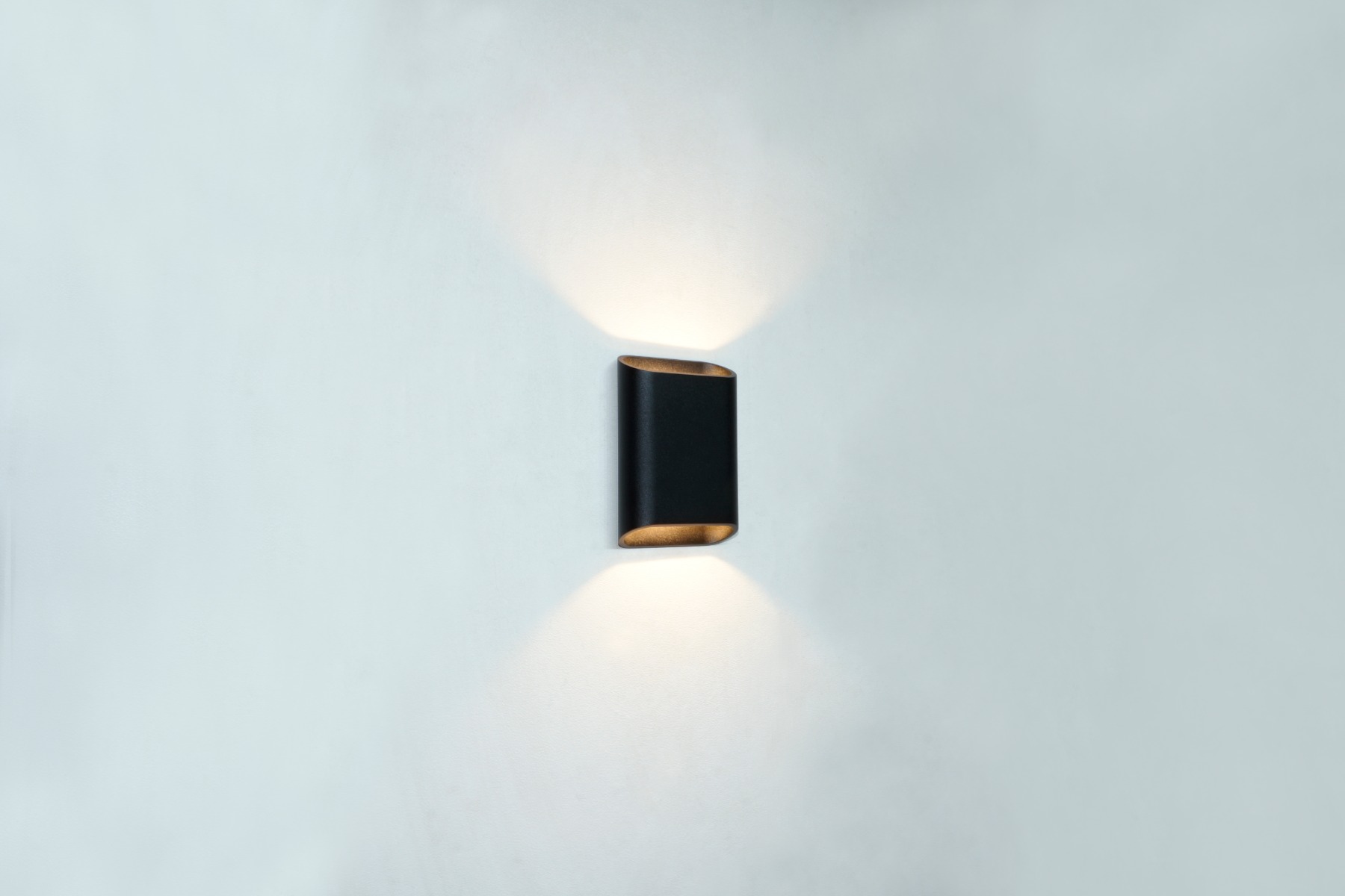 Artdelight Diaz Small - Wandverlichting - 4 X 10 X 15 Cm - 2 X 3W Led Incl. - IP54 - Zwart