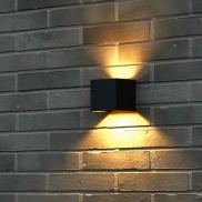 Nordlux Milda Kubi - buiten wandverlichting met 2 regelbare lichtbundels - 10,3 x 10 x 10 cm - 4,9W LED incl. - IP44 - zwart