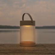Nordlux Coupar Solar - draagbare tafellamp op zonne-energie met USB-poort - Ø 14 x 22 cm - 3 stappen dimbare - 3,2W LED incl. - IP44 - zand