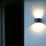 Nordlux Milda - buiten wandverlichting met 2 regelbare lichtbundels - 13,5 x 11,8 x 10 cm - 4,9W LED incl. - IP44 - antraciet