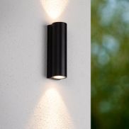 Lucide Akra - buiten wandverlichting - 5,5 x 6,5 x 20 cm - 2x 13W LED incl. - IP54 - zwart