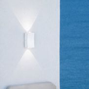 Nova Luce Dewei - buiten wandverlichting - 5 x 9 x 4 cm - 2x 2W LED incl. - IP54 - zandwit