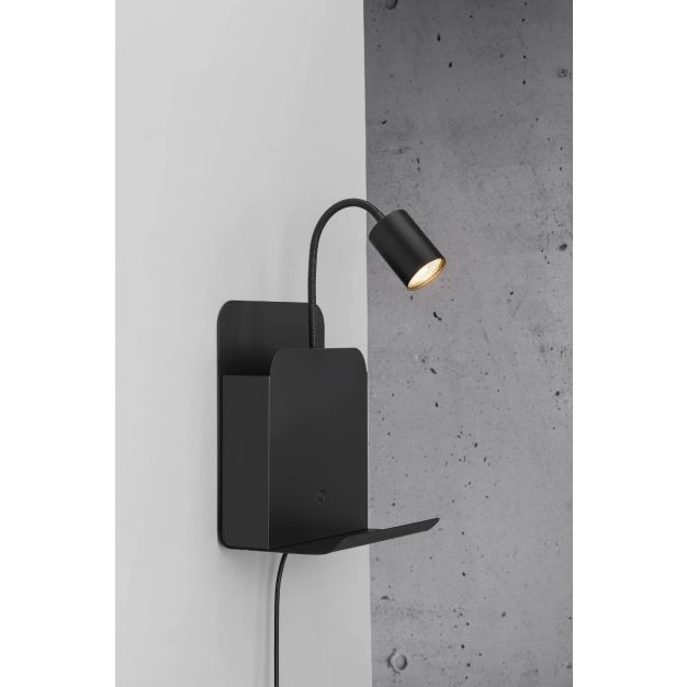 Nordlux Roomi - wandlamp met schakelaar en dubbele USB-poort - 16,5 x 24,8 x 28,2 cm - zwart