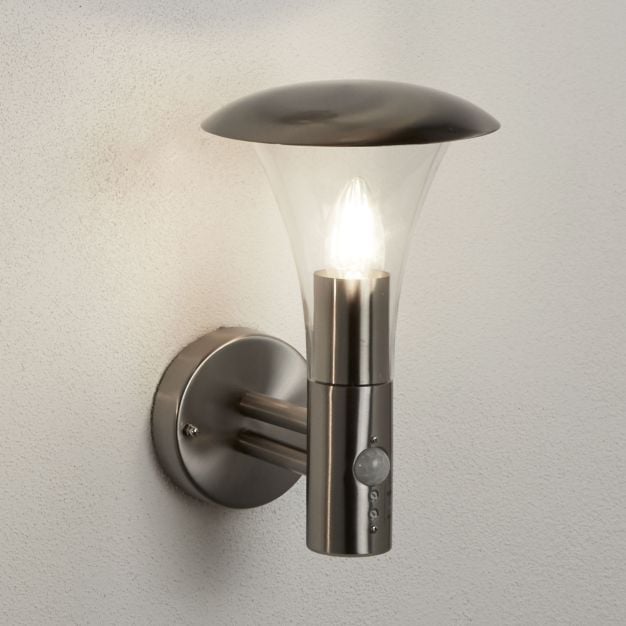 Searchlight Strand - buiten wandverlichting met bewegingsmelder - 18 x 28 cm - IP44 - roestvrij staal