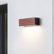 Nova Luce Brown - buiten wandverlichting op zonne-energie - 25,8 x 8,6 x 8,6 cm - 2W LED incl. - IP65 - zandzwart en hout