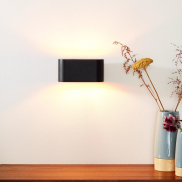 Lucide Xera III - wandverlichting - 16 x 8 x 8 cm - zwart