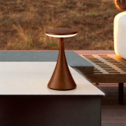 Nova Luce Elbo - oplaadbare tafellamp buiten - Ø 9 x 17 cm - 2W dimbare LED incl. - IP54 - corten