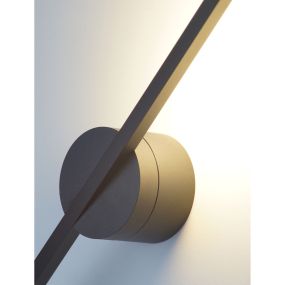 Maxlight Spider - wandverlichting - Ø 8 x 79 cm - 8,4W LED incl. - IP44 - zwart