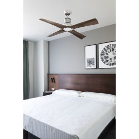 Faro Winche - plafondventilator met afstandsbediening - slimme ventilator - Ø 127 cm - IP44 - chroom en bruin