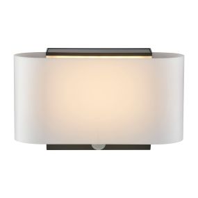 Nordlux Piola - buiten wandlamp met sensor op zonne-energie - 25,6 x 10,4 x 15,7 cm - 6W LED incl. - IP65 - wit en zwart