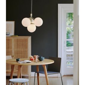 Nordlux Ivona - hanglamp - 54,2 x 54,2 x 244 cm - opaal en messing