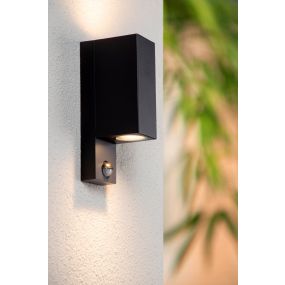 Lucide Zaro - buiten wandlamp met sensor - 7 x 10,4 x 23 cm - IP65 - zwart
