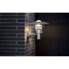 Nordlux Lønstrup 32 Sensor - buiten wandverlichting met bewegingsdetector - 32 x 28,5 x 36 cm - IP44 - gegalvaniseerd staal