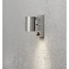 Konstsmide Modena Single - buiten wandlamp met sensor - 6,5 x 11 x 14 cm - IP44 - roestvrij staal