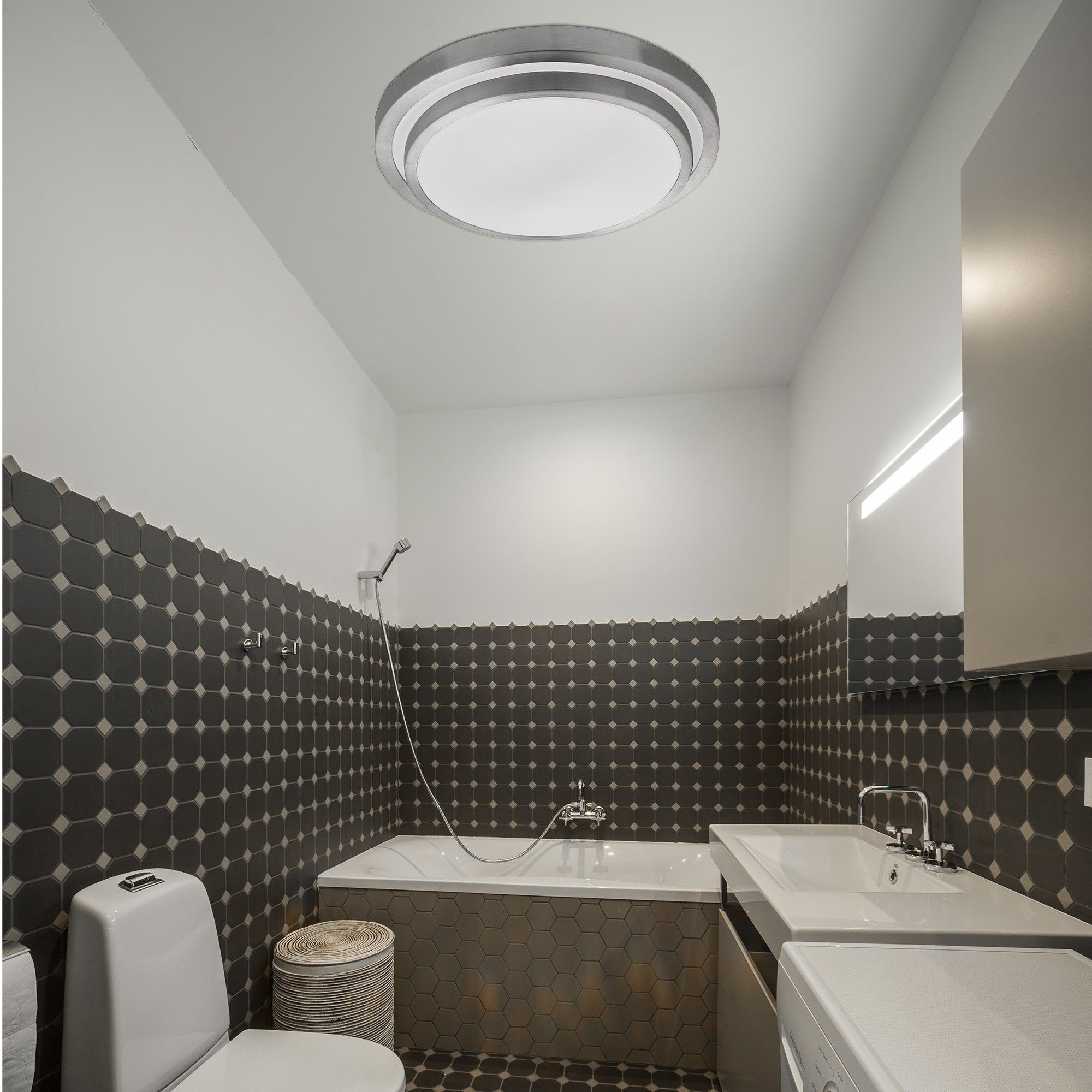 Voorverkoop vacht Roest Searchlight LED Bathroom - plafondlamp badkamer - Ø 34 x 10 cm - 15W LED  incl. - IP44 - zilver en wit | Lichtkoning