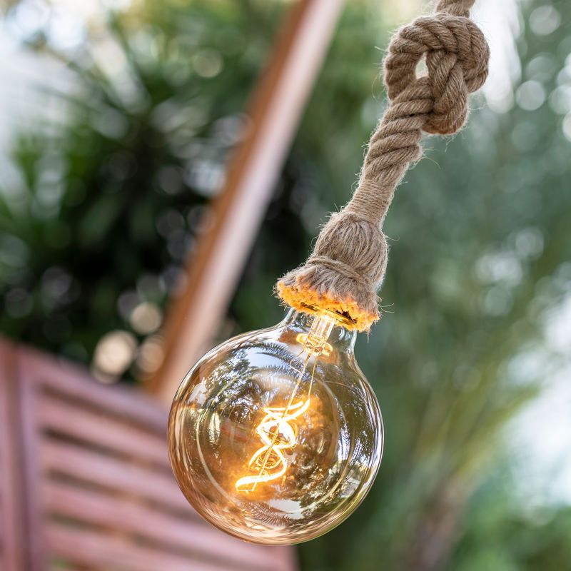 Gevoel In het algemeen zegevierend New Garden Simona - oplaadbare hanglamp op zonne-energie - 12,5 x 180 cm - IP44 - bruin Gevoel In het algemeen zegevierend New Garden Simona - oplaadbare hanglamp op zonne-energie - 12,5 x 180 cm - IP44 - bruin