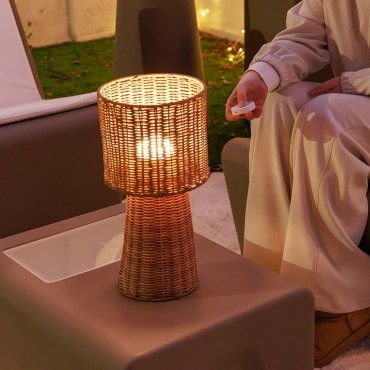 New Garden Grace 40 Nature - tafellamp met oplaadbare lichtbron - Ø 15 x 38 cm - 9W LED incl. - dimbaar met afstandsbediening - IP54 - rotan