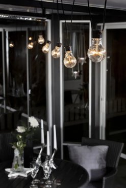 Konstsmide - decoratieve lichtsnoer met dimfunctie - starterset - 9,15 meter lengte plus 10,85 meter snoer - 10 LED-lampen incl. - 3,4W - IP44 - zwart