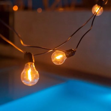 New Garden Garland Allegra - lichtslinger met vervangbare lichtbronnen - 8m slinger waarvan 3,25m snoer - 10 LED-lampen incl. - IP44 -  zwart