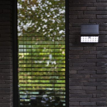 Lutec Tuda - buiten wandverlichting op zonne-energie met bewegingsmelder - slimme verlichting - Lutec Connect - 18 x 11,1 x 19,2 cm - 8,5W LED incl. - IP44 - zwart