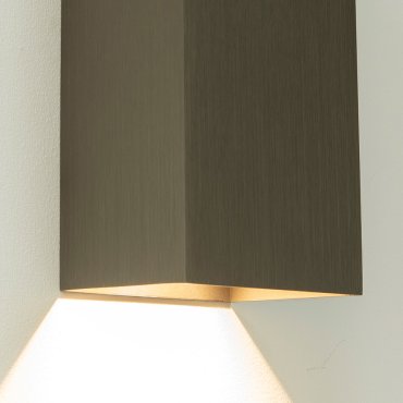 Artdelight Dante XL - wandverlichting - 9 x 10 x 24 cm - licht brons
