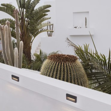 Nova Luce Rio - buiten wandverlichting - 22,7 x 12,7 x 3,5 cm - 6W LED incl. - IP65 - donker antraciet