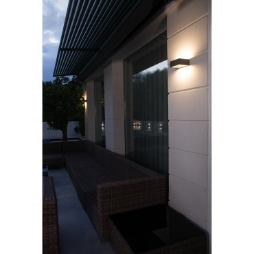 Faro Alp - wandverlichting - 15 x 13 x 6 cm - 8W LED incl. - IP54 - donkergrijs