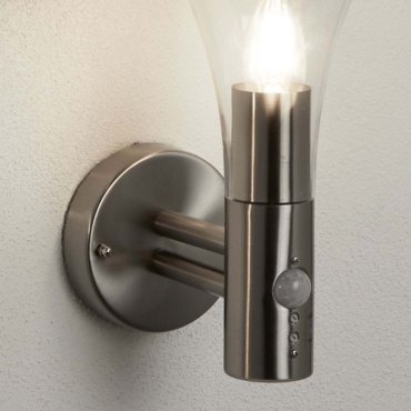 Searchlight Strand - buiten wandverlichting met bewegingsmelder - 18 x 28 cm - IP44 - roestvrij staal