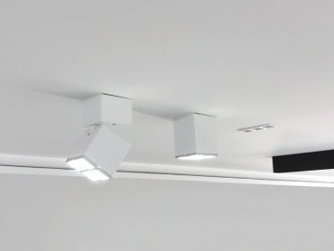 SHOWROOMMODEL - VK Lighting Kyvos - opbouwspot - 6,05 x 6,05 x 8 cm - 8W LED incl. - wit