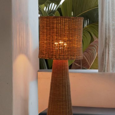 New Garden Grace 140 Nature - vloerlamp met oplaadbare lichtbron - Ø 37 x 137 cm - 9W LED incl. - dimbaar met afstandsbediening - IP54 - rotan