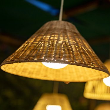 New Garden Calobra - hanglamp met oplaadbare lichtbron en afstandsbediening - 9W dimbare LED incl. - Ø 38 x 318 cm - IP54 - bruin