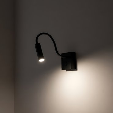 Nova Luce Madison - wandlamp met schakelaar - 8 x 8 x 32 cm - 3W LED incl. - zwart