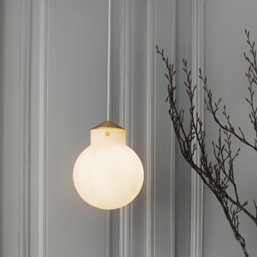 Design for the People Raito 22 - hanglamp - Ø 22,5 x 36,5 cm - wit en messing