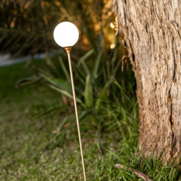 New Garden Bruna - grondspot op piek met zonnepaneel - Ø 8 x 80 cm - 0,5W LED incl. - IP44 - koper