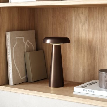 Design for the People Arcello - tafellamp - oplaadbaar via USB-kabel - Ø 14 x 25 cm - 3 stappen Moodmaker functie - 2,8W LED incl. - IP54 - messing