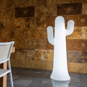 New Garden Panchito - buiten vloerlamp - 61 x 43 x 140 cm - 18W LED incl. - IP65 - wit - koud witte lichtkleur