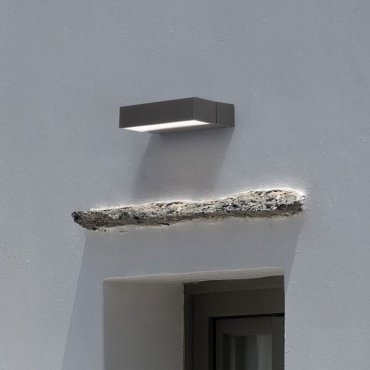 Nova Luce Ziri - buiten wandverlichting - 18 x 4 x 11,6 cm - 10W LED incl. - IP65 - donker antraciet