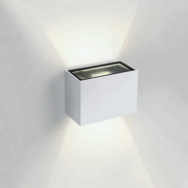 ONE Light Outdoor Wall Up &amp; Down Lights - buiten wandverlichting - 9 x 6,5 x 6,5 cm - 2 x 3W LED incl. - IP54 - wit