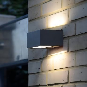 Lutec Gemini - buiten wandlamp - 14 x 9 x 6 cm - 10,5W LED incl. - IP54 - donkergrijs - wit