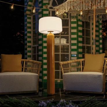 New Garden Phoebe 145 - oplaadbare vloerlamp op zonne-energie en op batterijen met afstandsbediening - Ø 45 x 143 cm - RGB + wit 5W LED incl. - IP65 - mosterdgeel - 3000K