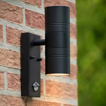 Lucide Arne - wandverlichting met bewegingssensor - 6,3 x 12 x 22,5 cm - 2 x 5W LED incl. - IP44 - zwart