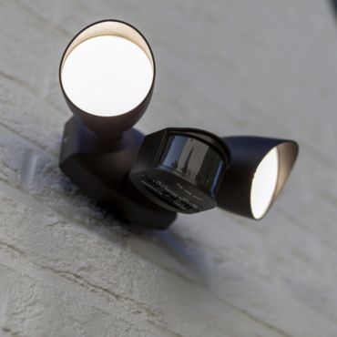 Lutec Shrimp - buiten wandverlichting met bewegingsmelder - 17,7 x 27,2 x 16,8 cm - 23,5W LED incl. - IP54 - zwart