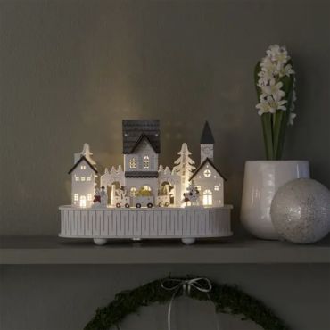 SHOWROOMMODEL - Konstsmide kerstverlichting - houten huis en kerk op batterijen - met muziek - 22 x 12 x 15,5 cm - wit