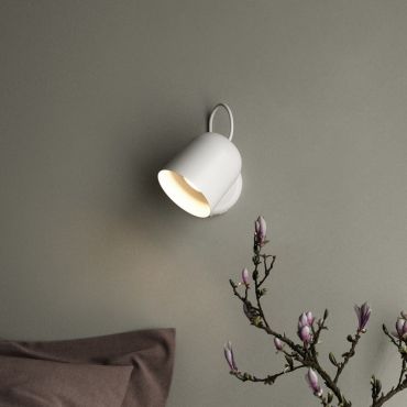 Design for the People Angle GU10 - wandverlichting met schakelaar en USB-poort- 11 x 17 x 19,1 cm - wit en grijs