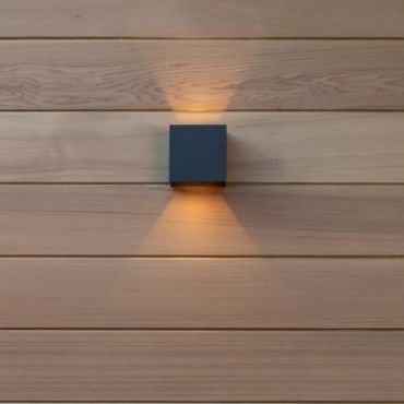 Lucide Axi - wandverlichting met 2 regelbare lichtbundels - 10 x 10 x 10 cm - 6W LED incl. - IP54 - zwart