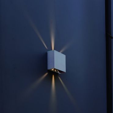 Lutec Gemini Beams - 11 x 11 x 5,4 cm - 10W LED incl. - IP54 - wit - warm wit