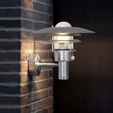 Nordlux Lønstrup 32 Sensor - buiten wandverlichting met bewegingsdetector - 32 x 28,5 x 36 cm - IP44 - gegalvaniseerd staal